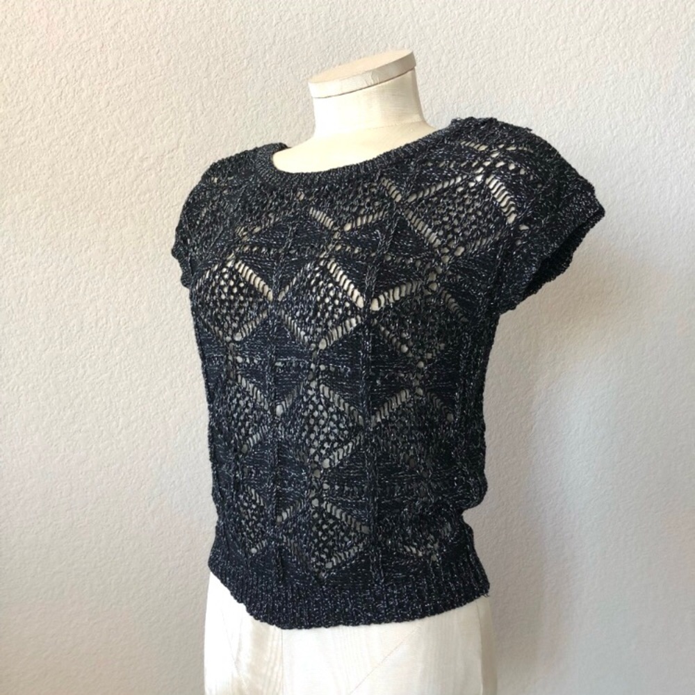 Boy Meets Girl black/silver loose knit top